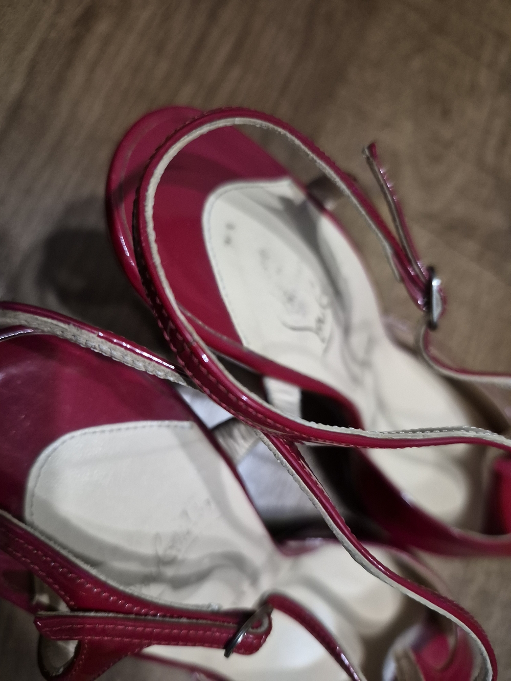 Christian Louboutin Red Patent Peep-Toe Slingback Heels Size 38.5 - Picture 10 of 11